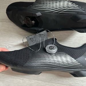 Cycling shoes size 9.5